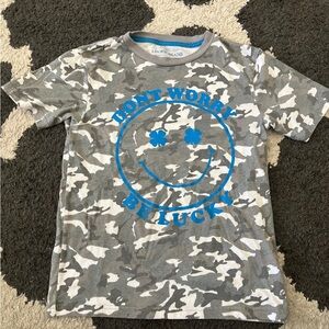 Lucky tee